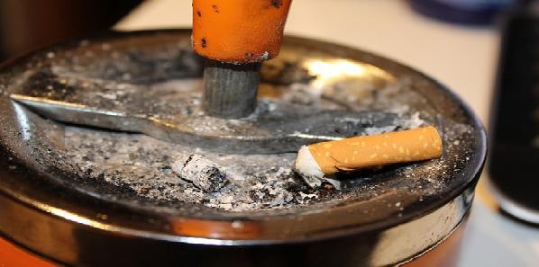 Lower Smoking Rate But Higher Lung Cancer Mortality? Lower Smoking Rate But Higher Lung Cancer Mortality?