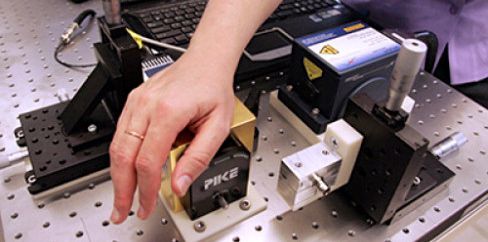 Laser Tool May End Pin Pricks for Diabetics Laser Tool May End Pin Pricks for Diabetics
