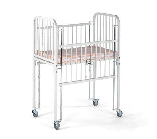 Bed / on casters / 1 section / pediatric Childminder 31330 ArjoHuntleigh