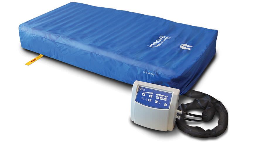 Hospital bed overlay mattress / anti-decubitus / dynamic air / tube Innova™ Extra ArjoHuntleigh