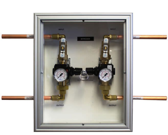 Medical gas pressure regulator P-REG2-BOX-C Amico Corporation