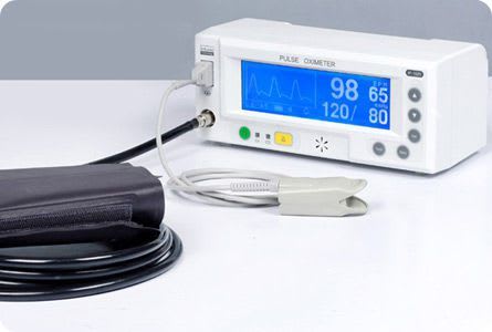 SpO2 patient monitor / NIBP IP-1020 Infunix Technology