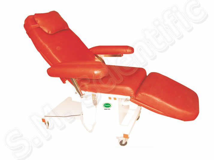 Electrical blood donor armchair SMI-4016 S.M. Scientific Instruments