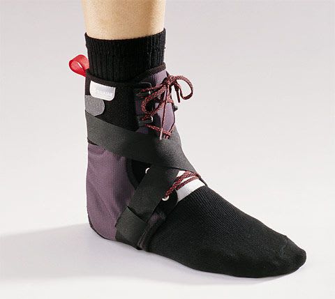 Ankle orthosis (orthopedic immobilization) / ankle strap / lace-up / open heel Dynastab Dual Thuasne