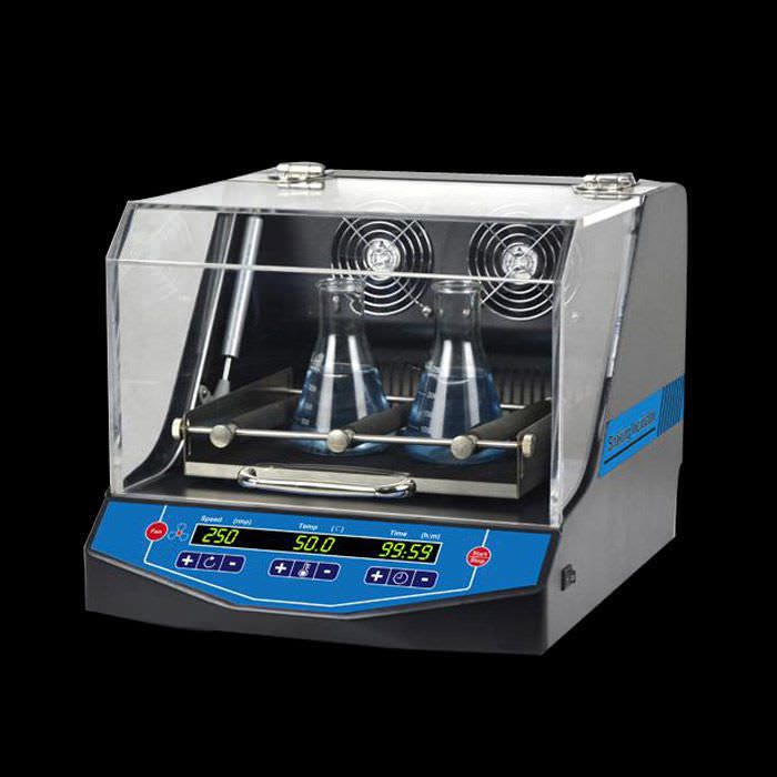 Compact laboratory incubator shaker 5 °C ... 60 °C, 50 - 300 rpm | BS-ES-60 Better&Best