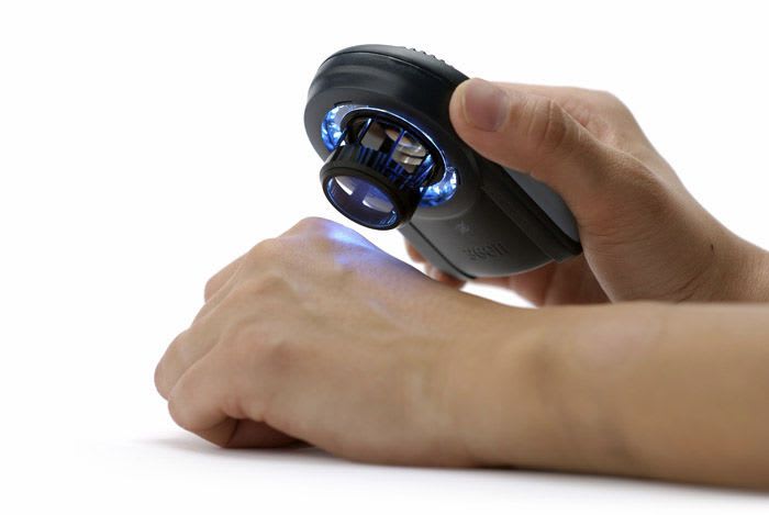 Dermatoscope with LED light / immersion / pocket DermLite II hybrid m Dermlite