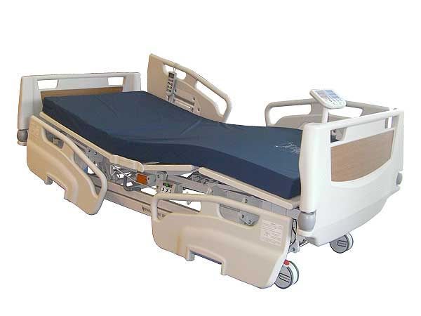 Intensive care bed / electrical / height-adjustable / 4 sections DS PARAMOUNT BED