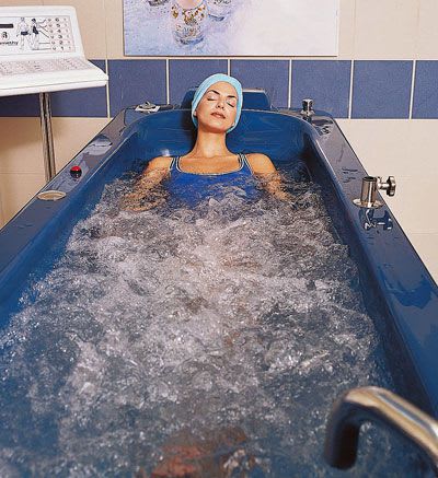Whole body water massage bathtub CELESTE HARMONIE Somethy
