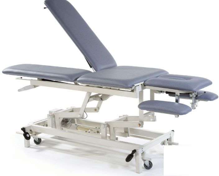 Electrical massage table / height-adjustable / on casters / 3 sections STREAMLINE™ Europa Continental Akron