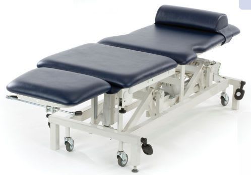 Echocardiography examination table / electrical / height-adjustable / on casters STREAMLINE™ Ultra 3 Akron