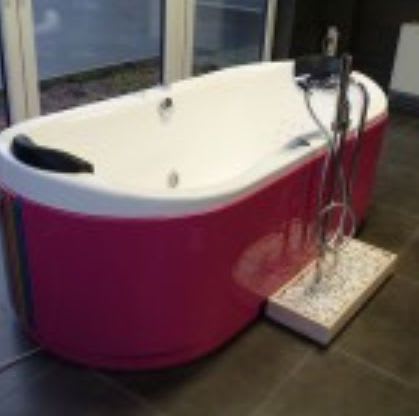 Electrical medical bathtub / Snoezelen / height-adjustable Lanira Elysee Concept