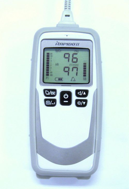 Handheld pulse oximeter / with separate sensor 0 - 100 % SpO2 | RAPIDO II Charmcare