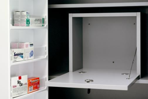 Storage cabinet / medicine / for healthcare facilities / with swinging doors Doimo Mis srl