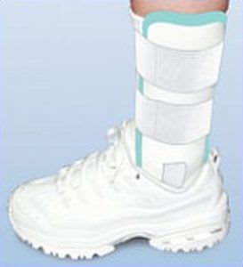 Ankle splint (orthopedic immobilization) / inflatable 402-GFAS RCAI Restorative Care of America