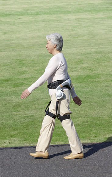 Rehabilitation exoskeleton Walking Assist Honda