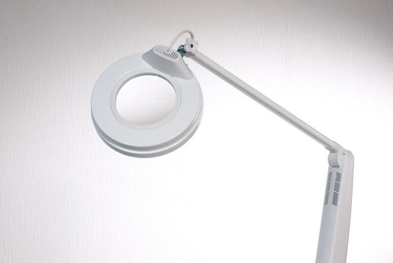 Magnifying examination lamp De Luxe PLUS Gharieni
