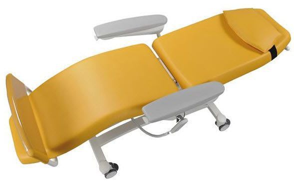 Height-adjustable hemodialysis armchair / electrical PURA Borcad