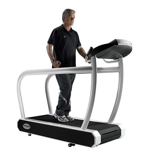 Treadmill with handrails motion sprint 500 SL/SE med Emotion Fitness