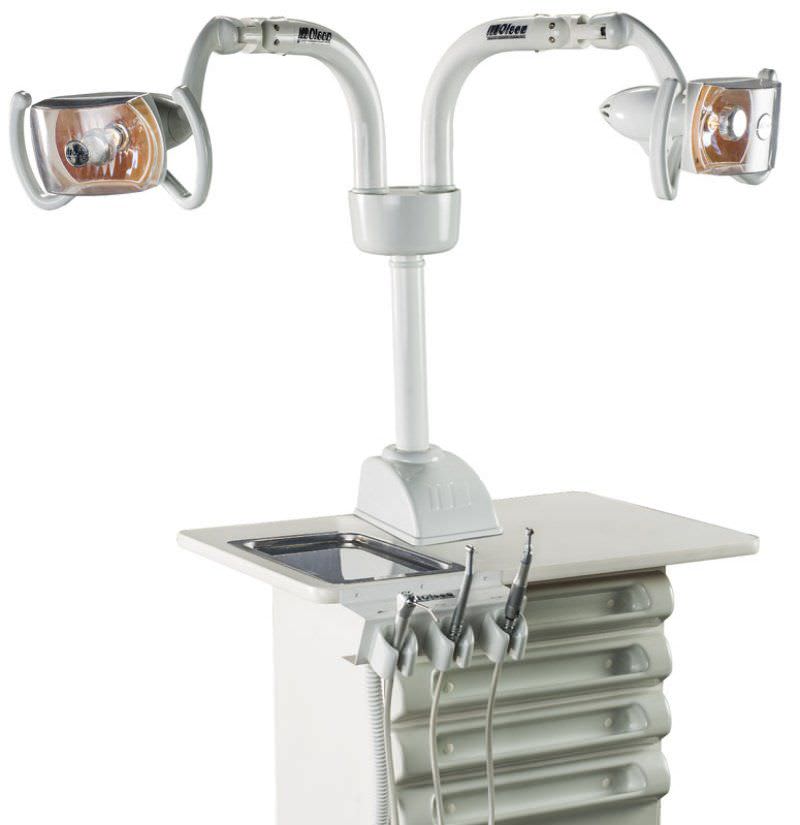 2-arm dental light 20 000 lux | 405 Olsen Indústria e Comércio