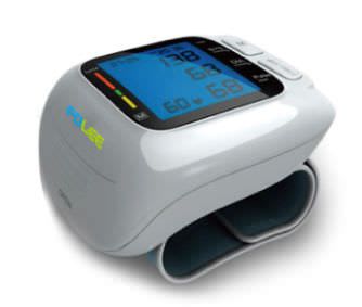 Automatic blood pressure monitor / electronic / wrist / with speaking mode 0 - 280 mmHg, 40 - 199 bpm | DX-W6 Voice Jiangsu Folee Medical Equipment