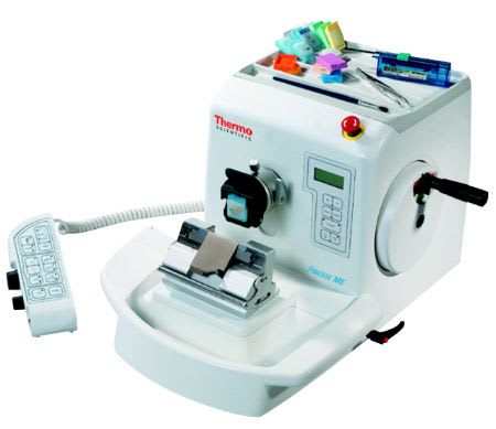Rotary microtome / automatic Shandon™ Finesse™ ME+ Thermo Scientific
