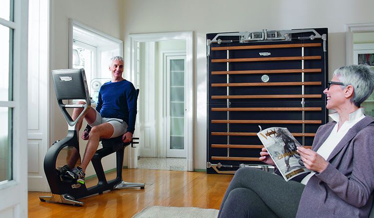 Technogym recumbent exercise online bike