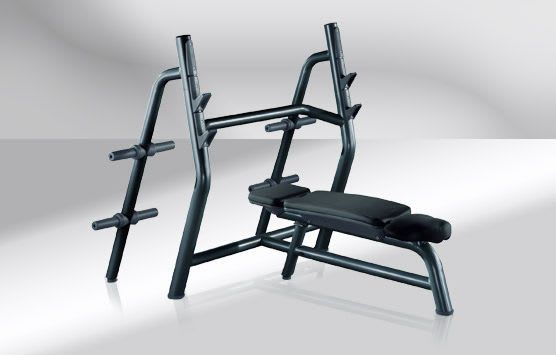 Weight training bench (weight training) / traditional / flat / with barbell rack Element + Horizontal Technogym