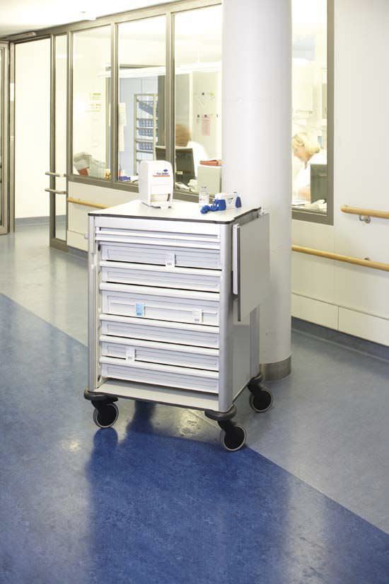 Treatment trolley / with basket / modular / 1-tray ZARGES