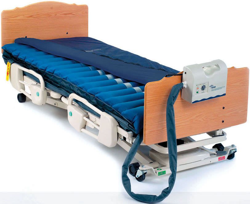 Hospital bed mattress / anti-decubitus / low air loss / alternating pressure Supra CXC Medline Industries