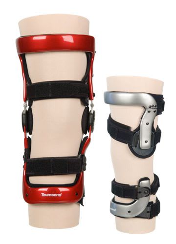 Knee orthosis (orthopedic immobilization) / knee distraction (osteoarthritis) / articulated Premier Series Townsend