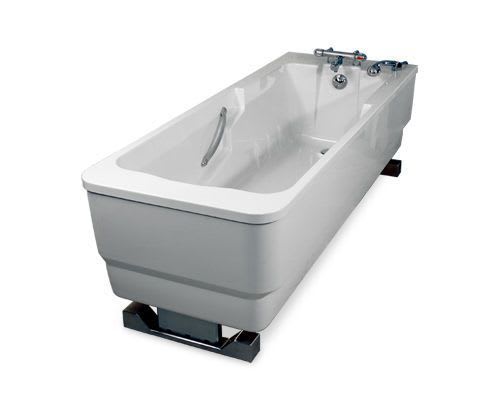 Electrical medical bathtub / height-adjustable TR Comfortline II TR Equipment AB