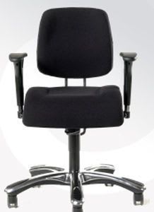 Office chair / with armrests / on casters VELA Latin 400 VELA