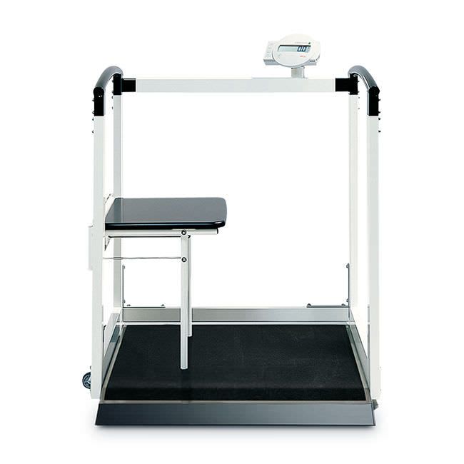 Electronic platform scale / seat / with BMI calculation / with safety handrail 300 Kg | seca 685 seca