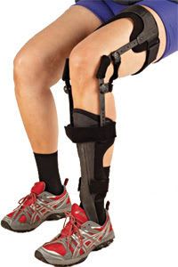 Knee, ankle and foot orthosis (KAFO) (orthopedic immobilization) / articulated Combo Allard International