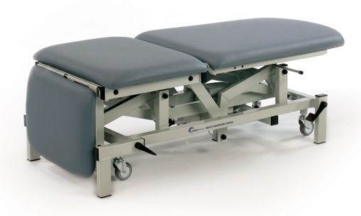Electrical examination table / on casters / height-adjustable / 3-section 240 kg | SM9566 SEERS Medical