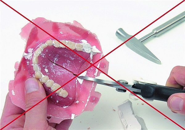 Deflasking chisel pneumatic dental laboratory Pillo Renfert