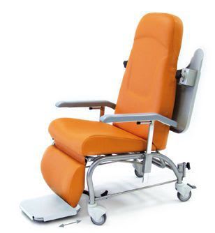 Manual medical chair / geriatric Aurigny Pierson International