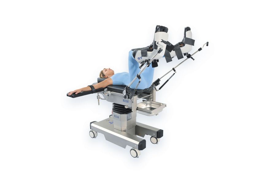 Universal operating table / electro-hydraulic / on casters OPT40/1 OPT SurgiSystems Srl