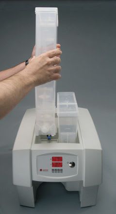 Water dispenser for dental laboratories R-080590 MESTRA Talleres Mestraitua, S.L.