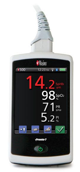 Handheld pulse CO-oximeter / with separate sensor Pronto-7® Masimo