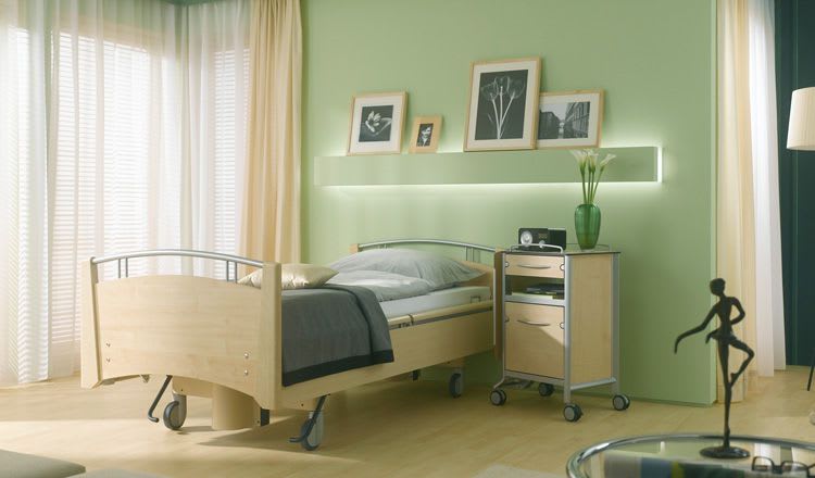 Nursing home bed / electrical / on casters / height-adjustable Estetica Nova LINET