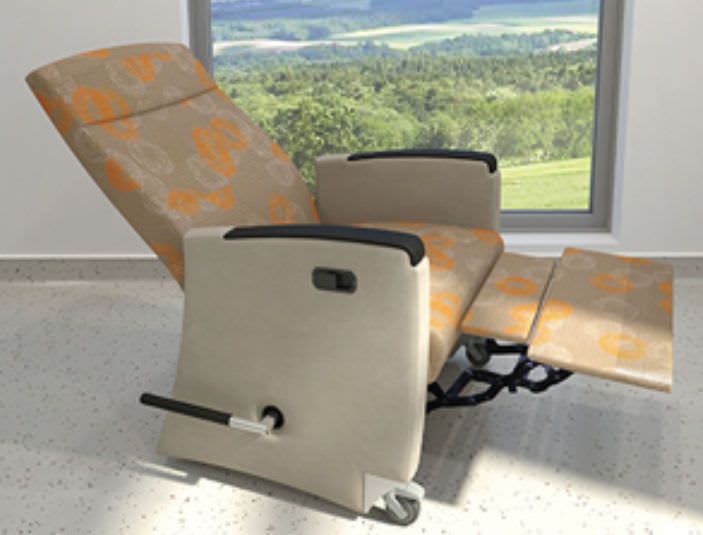 Reclining medical sleeper chair / on casters Jordan Krug