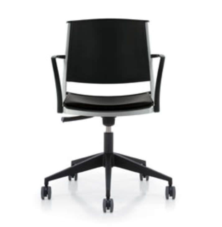 Waiting room chair / office / with armrests / with backrest Corfu Krug