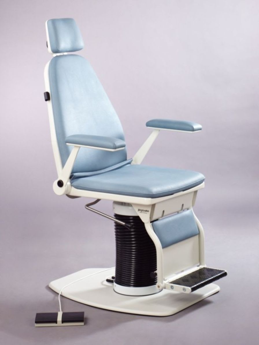 Medical examination chair / electrical / height-adjustable / 2-section 5104 Jörg & Sohn