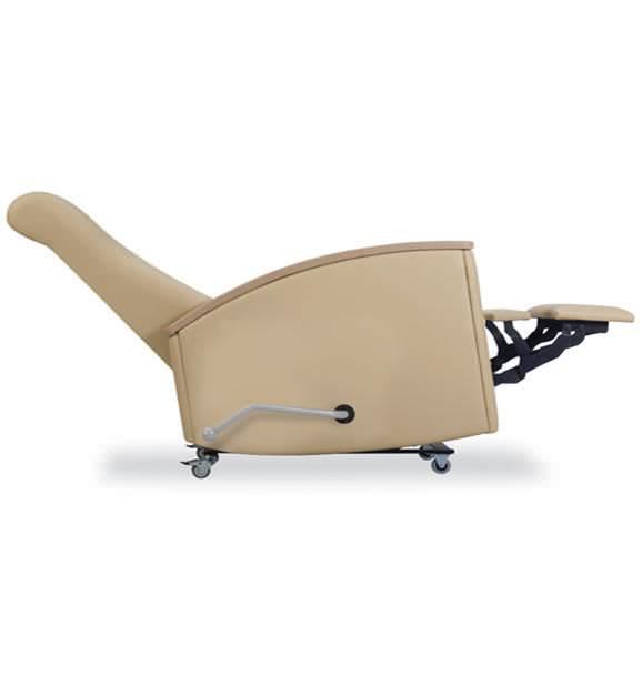 Reclining medical sleeper chair / on casters / manual Matteo 619-35 IoA Healthcare