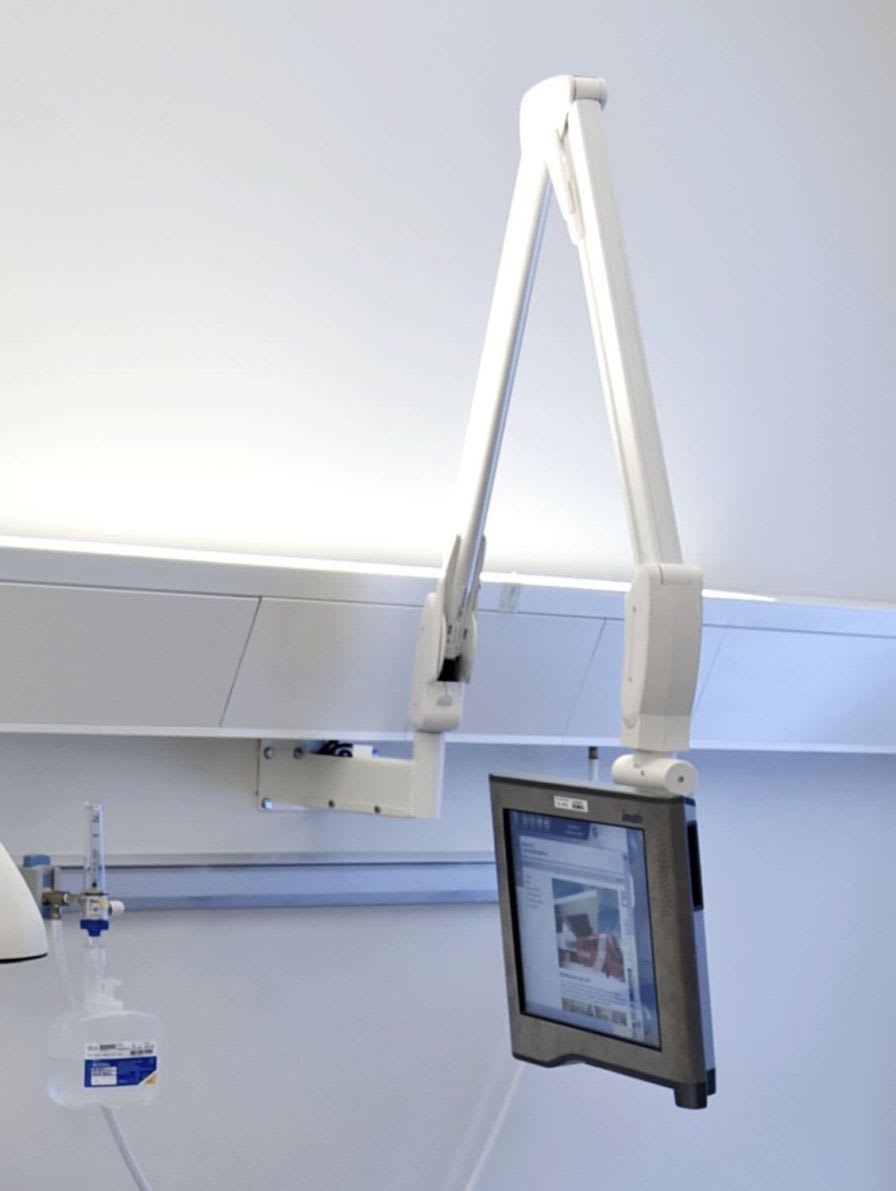 Medical monitor support arm / desk Luxo Maximum Glamox Luxo