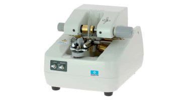 Optical lens edger (optical lens processing) / automatic MRT 701 Essilor instruments