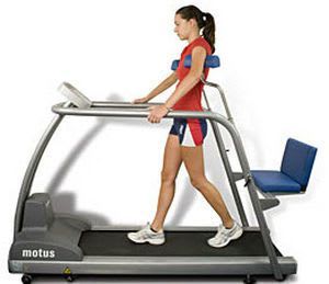 Treadmill with handrails / with underarm bars Motus TML Easytech