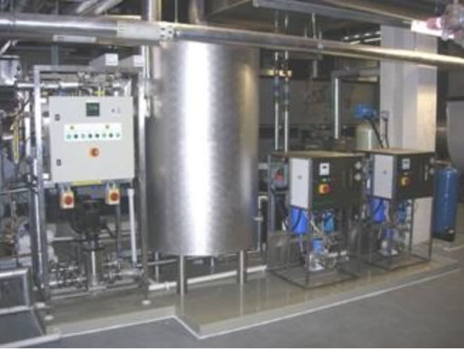 Healthcare facility water purification system / for disinfecting washers Hot Set Environmental Water Systems (UK)