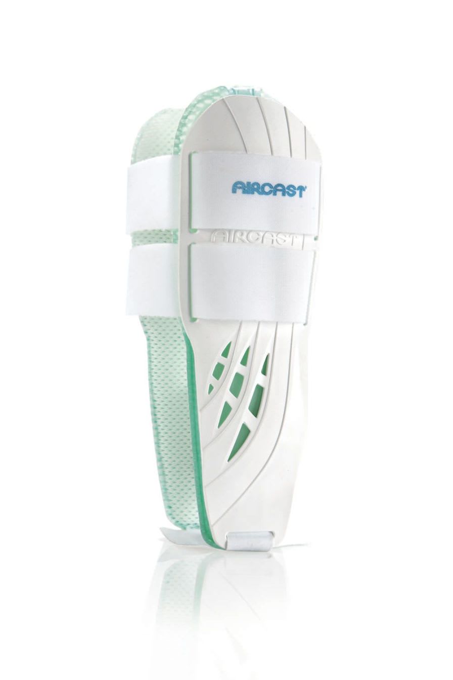 Ankle splint (orthopedic immobilization) / inflatable Air-Stirrup II™ Aircast
